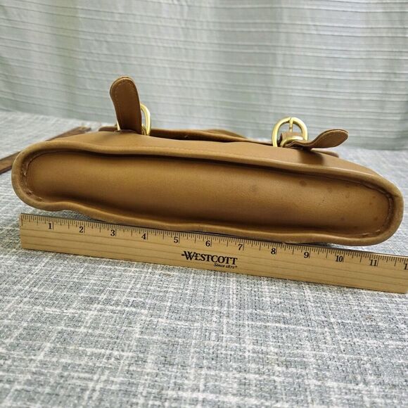 Green Fields Country Cowhide Collection Flap Shoulder Bag Butterscotch/Camel - Picture 8 of 16